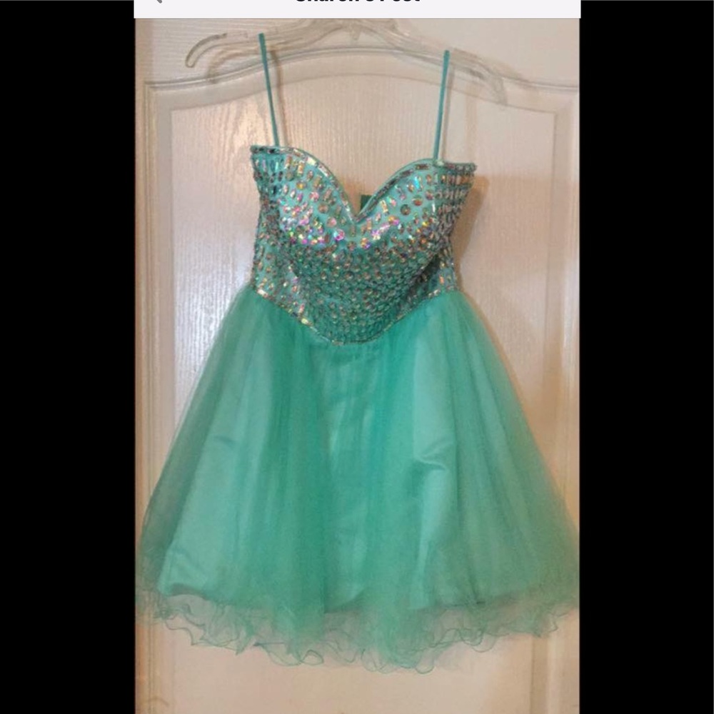Beautiful short formal dress